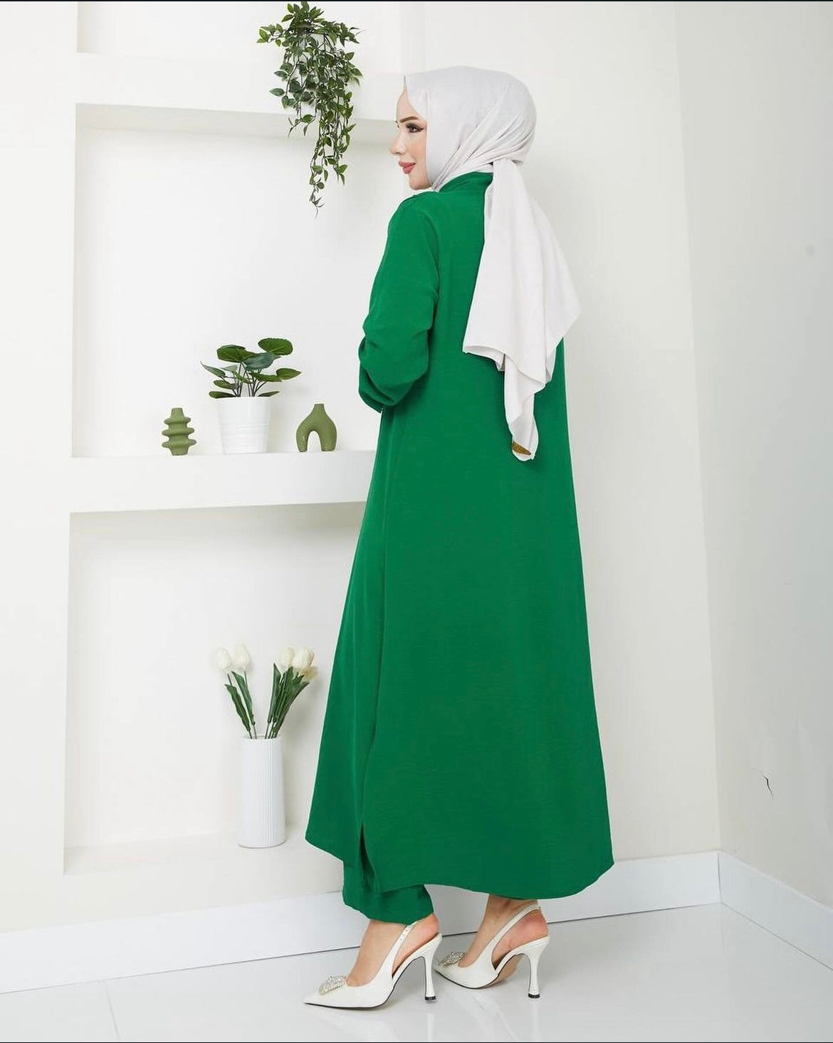 Green Casual outfit long sleeve Dress and pants